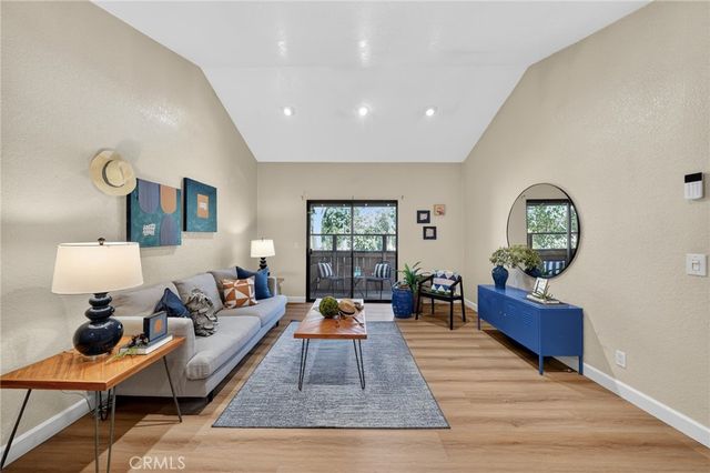 20702 El Toro 16, Lake Forest, CA 92630