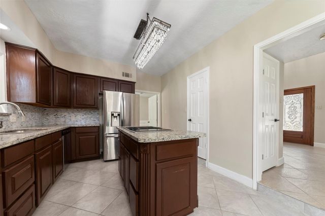 24003 Doverwick Drive, Tomball, TX 77375