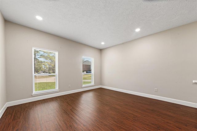 24003 Doverwick Drive, Tomball, TX 77375