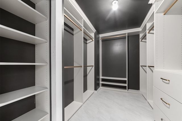 24003 Doverwick Drive, Tomball, TX 77375