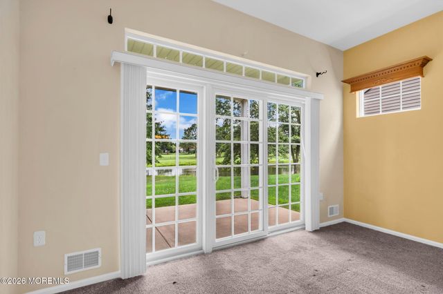 27 Congressional Road, Jackson, NJ 08527