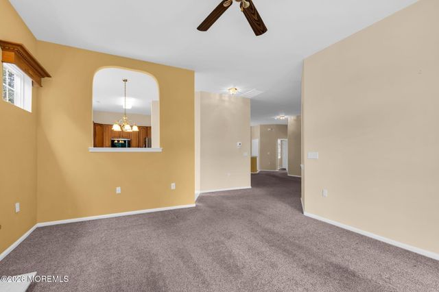 27 Congressional Road, Jackson, NJ 08527