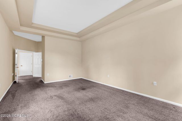 27 Congressional Road, Jackson, NJ 08527