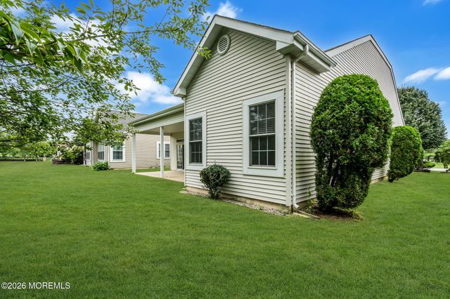 27 Congressional Road, Jackson, NJ 08527
