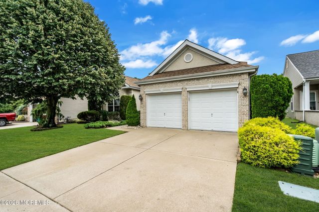 27 Congressional Road, Jackson, NJ 08527