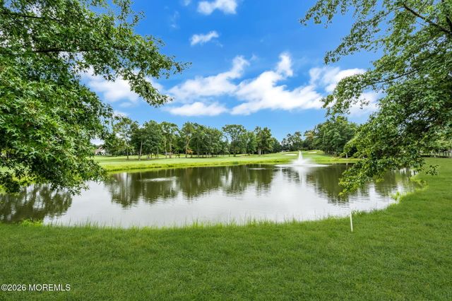 27 Congressional Road, Jackson, NJ 08527