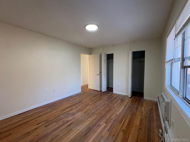 2103 Barclay Manor 21C, Newburgh, NY 12550