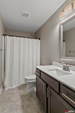 2620 W B Street, Lincoln, NE 68522