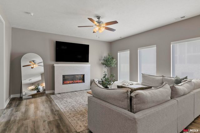 2620 W B Street, Lincoln, NE 68522