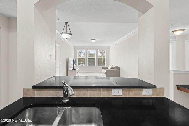 10435 MIDTOWN Parkway 360, Jacksonville, FL 32246