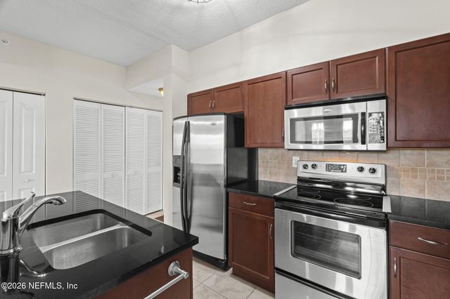10435 MIDTOWN Parkway 360, Jacksonville, FL 32246