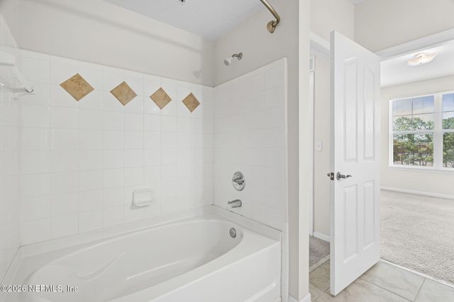 10435 MIDTOWN Parkway 360, Jacksonville, FL 32246