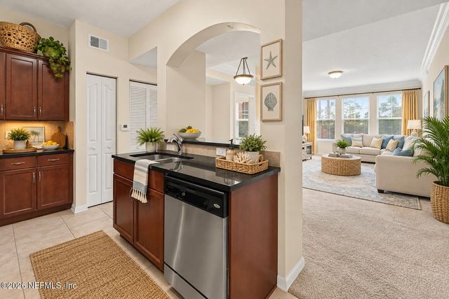 10435 MIDTOWN Parkway 360, Jacksonville, FL 32246