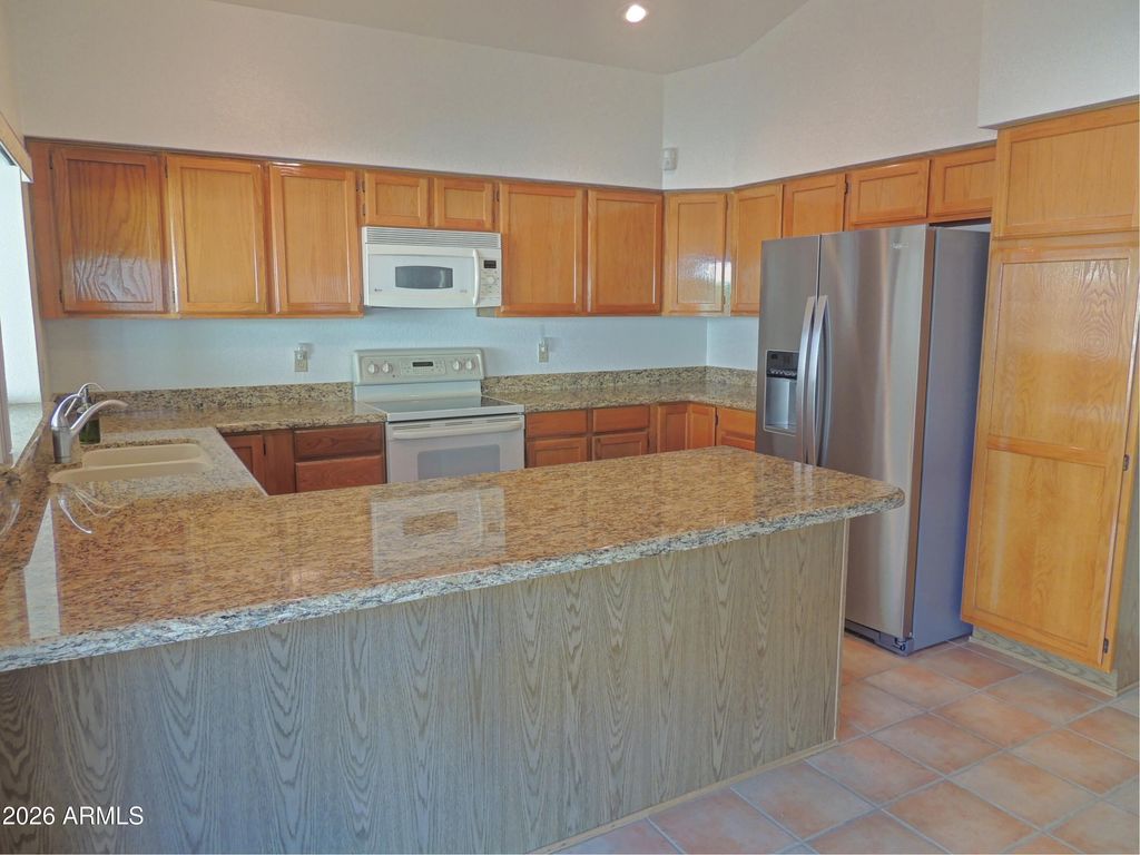 4350 E BADGER Way, Phoenix, AZ 85044 — photo 4