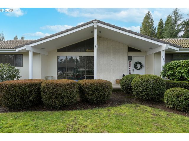 1650 SPRINGHILL Dr, Albany, OR 97321