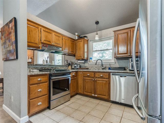 1017 Golden Eagle Drive, Norman, OK 73072