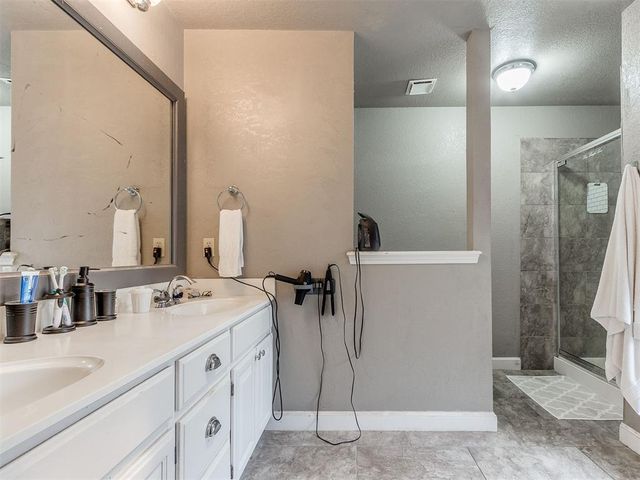 1017 Golden Eagle Drive, Norman, OK 73072
