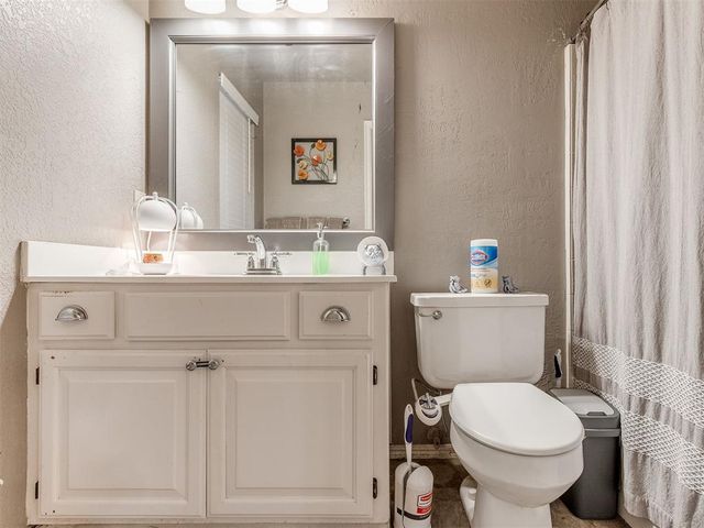 1017 Golden Eagle Drive, Norman, OK 73072
