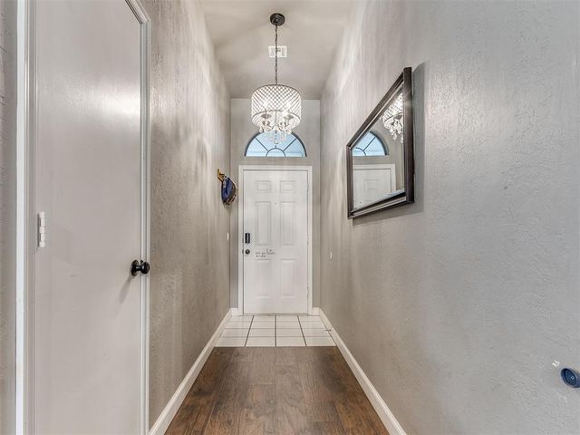 1017 Golden Eagle Drive, Norman, OK 73072