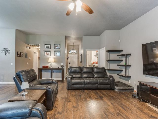 1017 Golden Eagle Drive, Norman, OK 73072