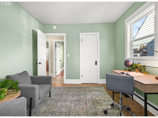 9648 N CENTRAL St, Portland, OR 97203