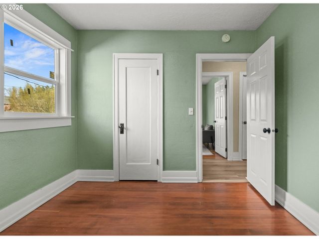 9648 N CENTRAL St, Portland, OR 97203