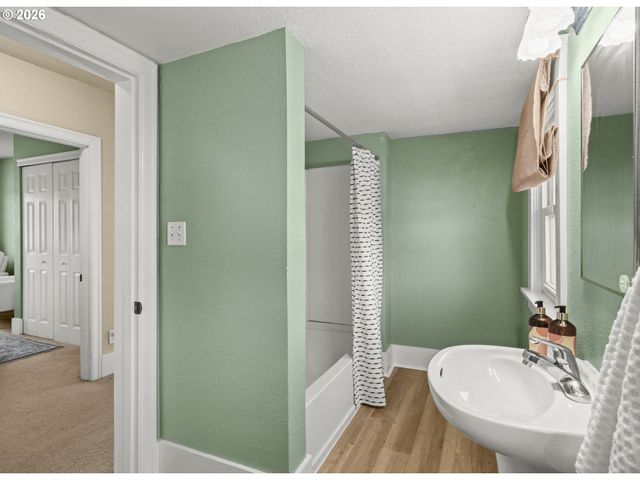 9648 N CENTRAL St, Portland, OR 97203