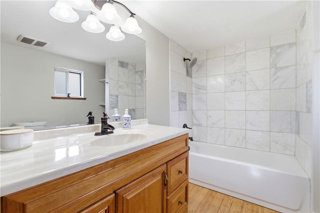 97 N Sprague Ave, Bellevue, PA 15202