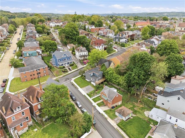 97 N Sprague Ave, Bellevue, PA 15202