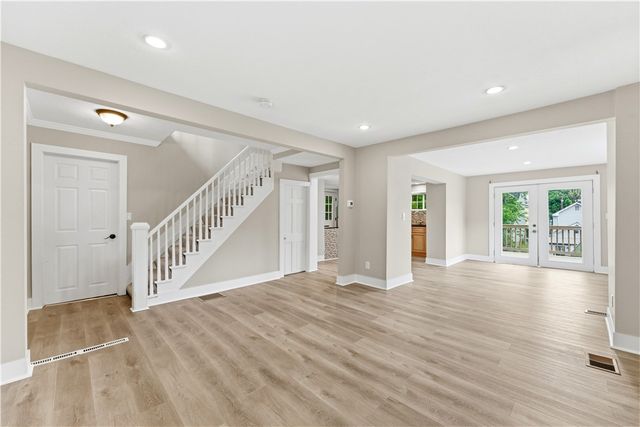 97 N Sprague Ave, Bellevue, PA 15202