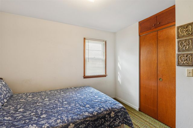 308 E 26th Street S, Newton, IA 50208