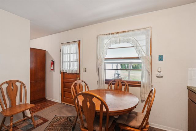 308 E 26th Street S, Newton, IA 50208