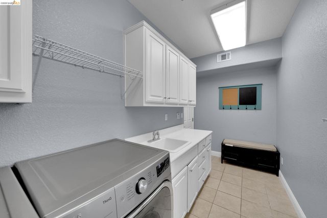 1858 Alexander Way, Brentwood, CA 94513