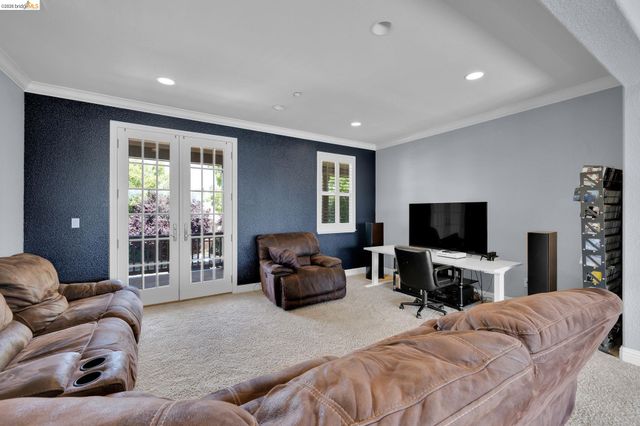 1858 Alexander Way, Brentwood, CA 94513
