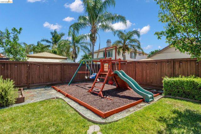 1858 Alexander Way, Brentwood, CA 94513