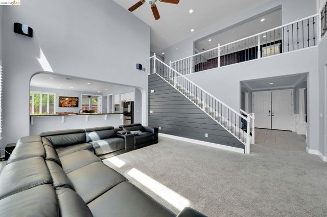 1858 Alexander Way, Brentwood, CA 94513