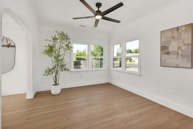 426 N Maple Avenue, Fresno, CA 93702