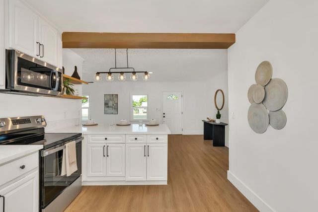 426 N Maple Avenue, Fresno, CA 93702
