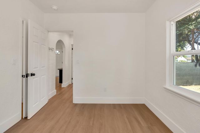 426 N Maple Avenue, Fresno, CA 93702