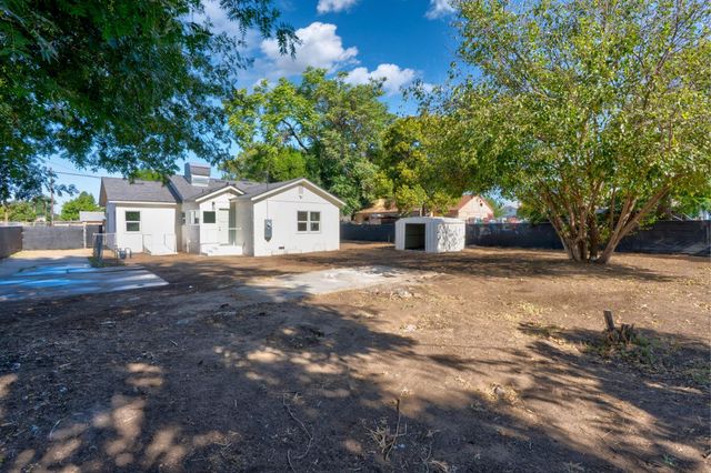 426 N Maple Avenue, Fresno, CA 93702