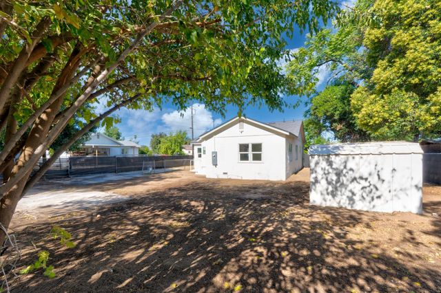 426 N Maple Avenue, Fresno, CA 93702
