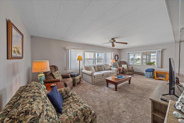 220 BIMINI DRIVE, Palmetto, FL 34221