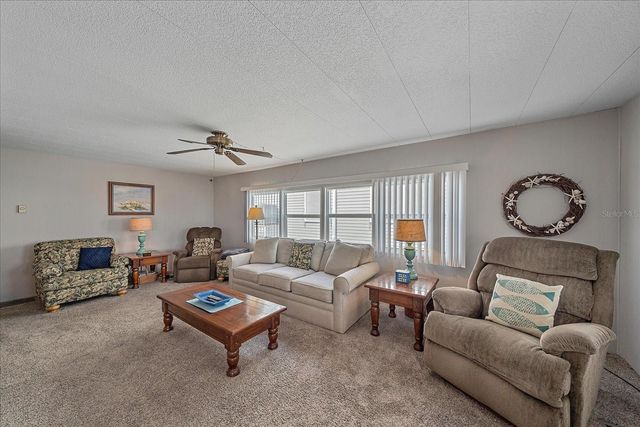 220 BIMINI DRIVE, Palmetto, FL 34221