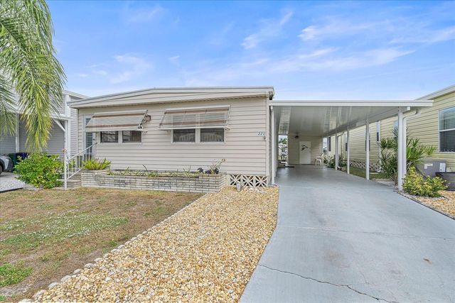 220 BIMINI DRIVE, Palmetto, FL 34221