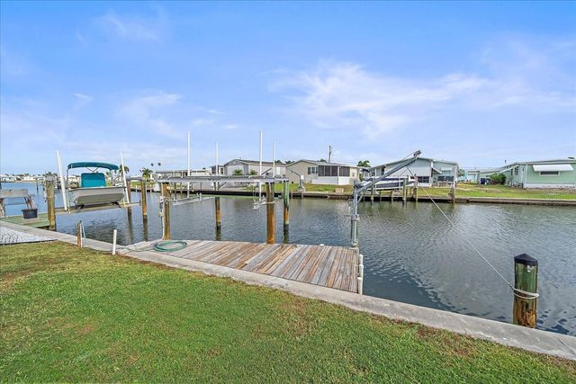 220 BIMINI DRIVE, Palmetto, FL 34221