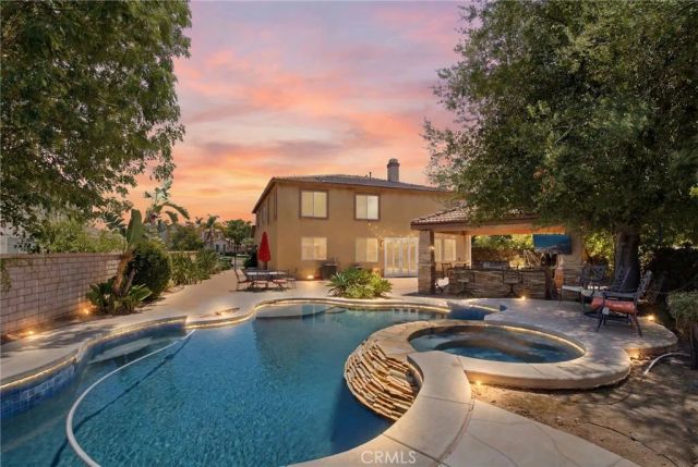 2238 Toulouse, Corona, CA 92882