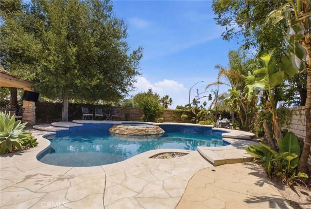 2238 Toulouse, Corona, CA 92882