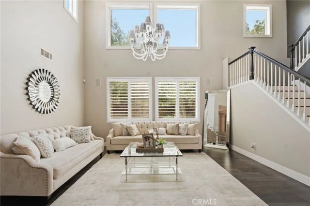 2238 Toulouse, Corona, CA 92882