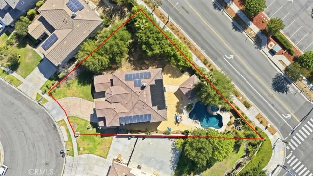 2238 Toulouse, Corona, CA 92882