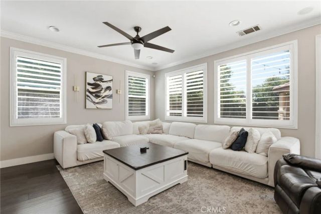 2238 Toulouse, Corona, CA 92882